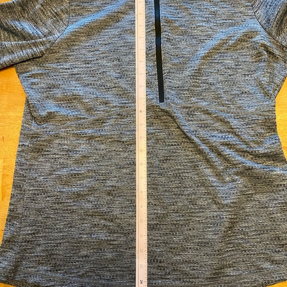 Nike Golf Men's Black and Gray 1/4 Zip-Up Sweater Dri - Fit - Picture 13 of 14